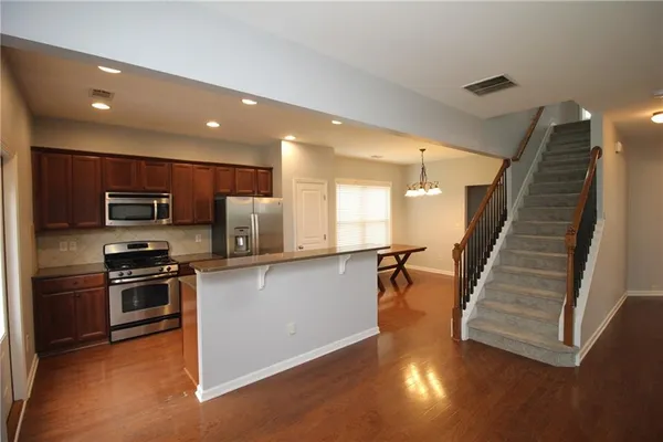 $2,495 | 5565 Falls Landing Drive, Cumming, GA 30040