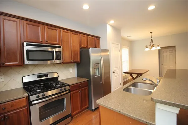 $2,495 | 5565 Falls Landing Drive, Cumming, GA 30040