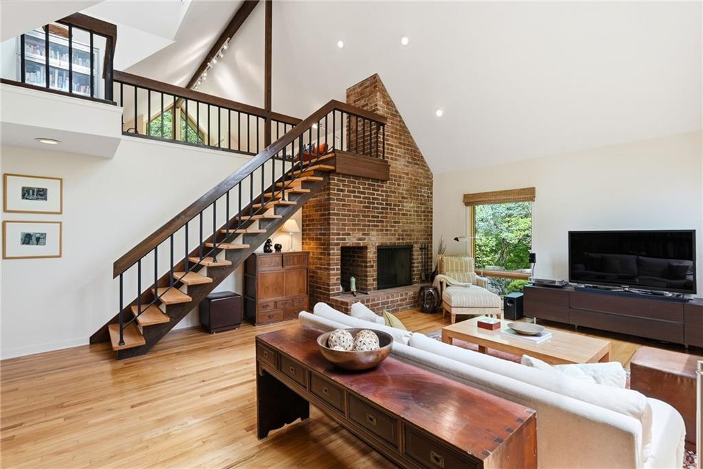 125 Riding Trail Lane Pittsburgh, PA 15215 - Photo 25 of 49 Gallery Image 25
