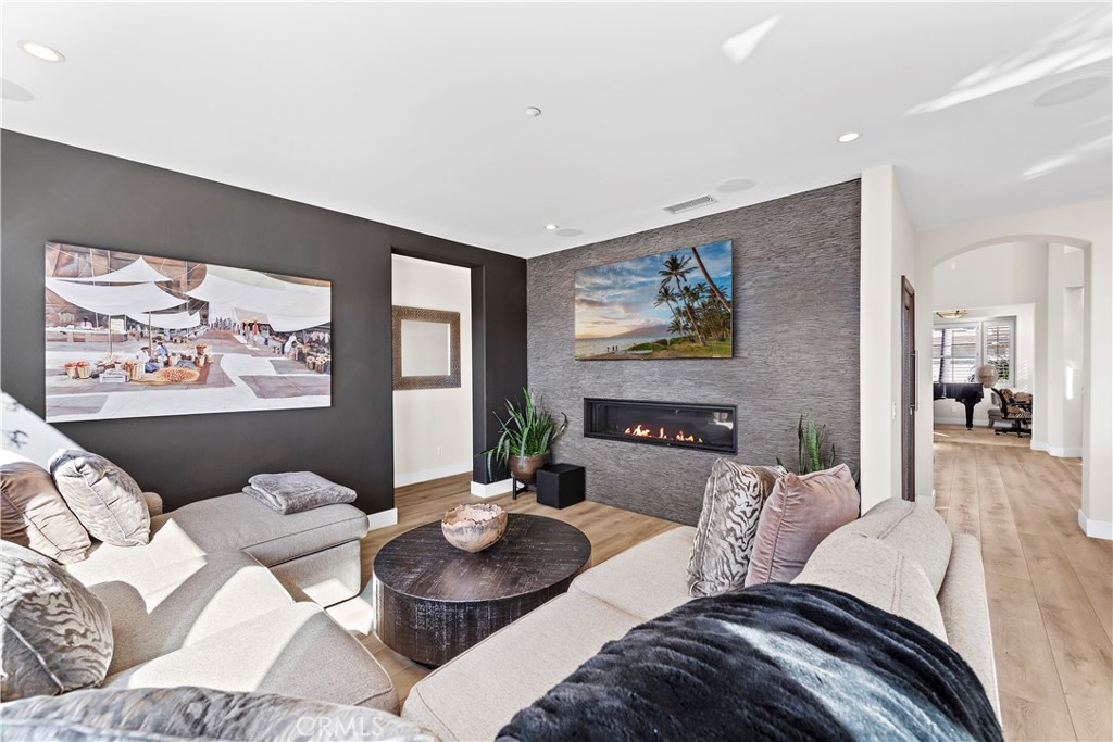 1412 Manera Ventosa San Clemente, CA 92673 - Photo 4 of 21 a living room with furniture and a large window