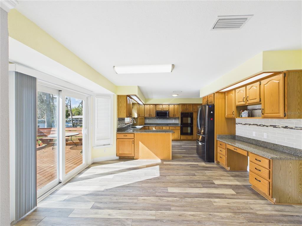 11202 Winn Road Riverview, FL 33569 - Photo 28 of 57