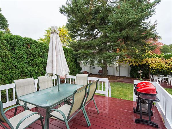 76 Marlborough Road Waltham, MA 02452 - Photo 26 of 27 Gallery Image 26