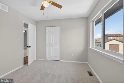 $450,000 | 12 Radka Drive, Newark, DE 19702
