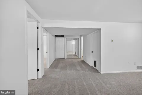 $450,000 | 12 Radka Drive, Newark, DE 19702