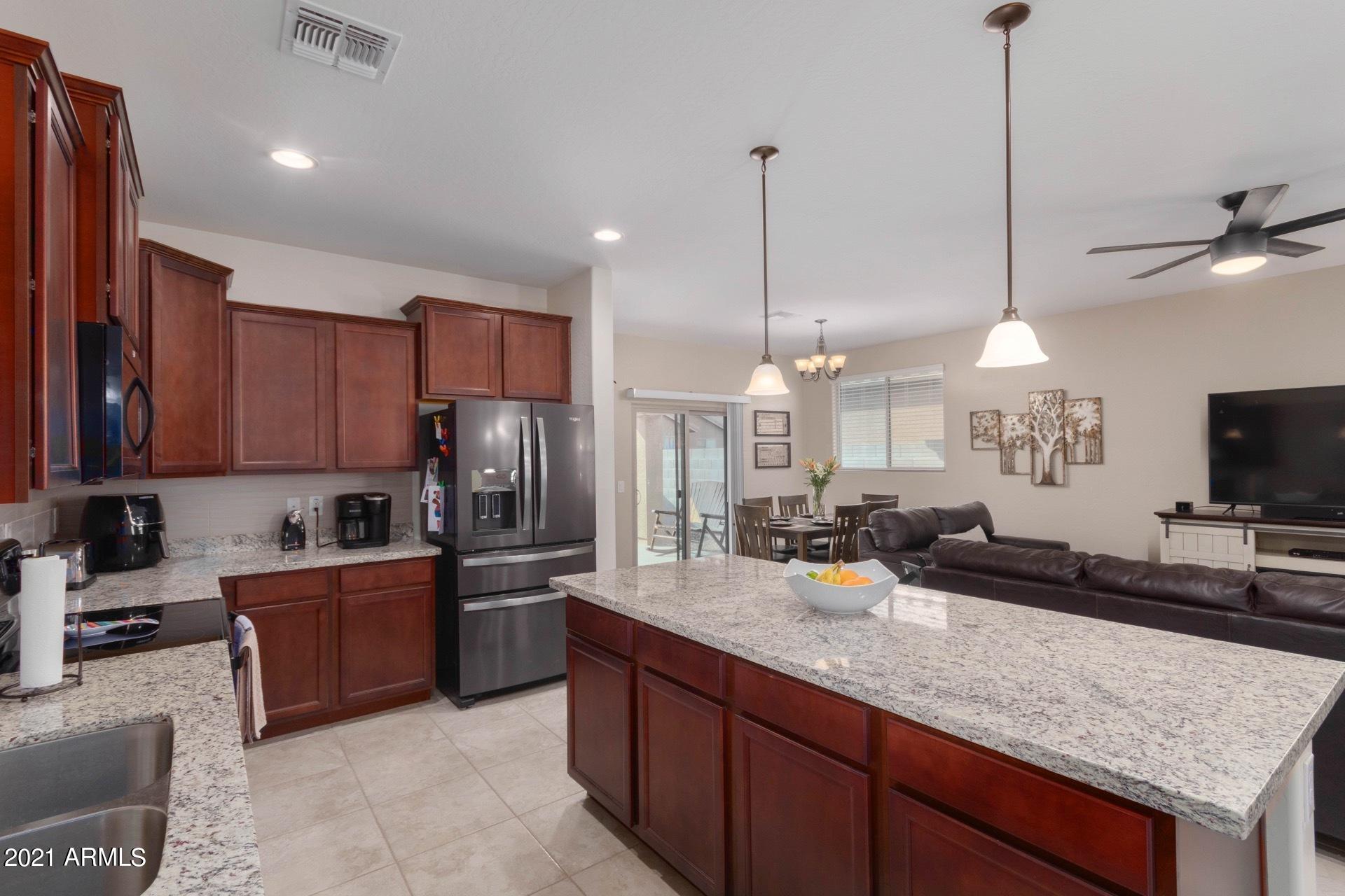 11611 West Redfield Road El Mirage, AZ 85335 - Photo 10 of 27 0011-Redfield 12