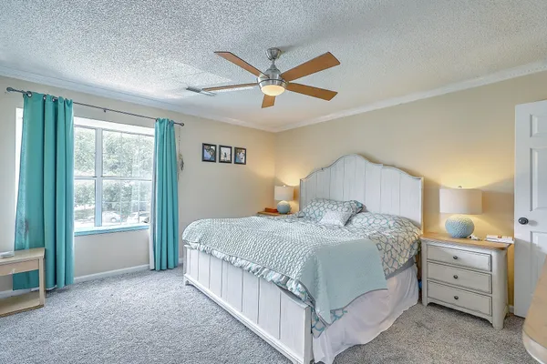 $2,600 | 2318 North England Court, Charleston, SC 29414