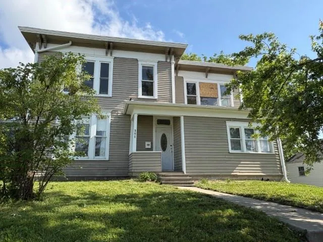 $114,900 | 605 North Vine Street, Maryville, MO 64468