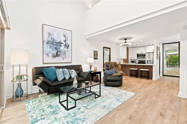 $444,000 | 7890 East Spring Street, Unit 5L, Long Beach, CA 90815