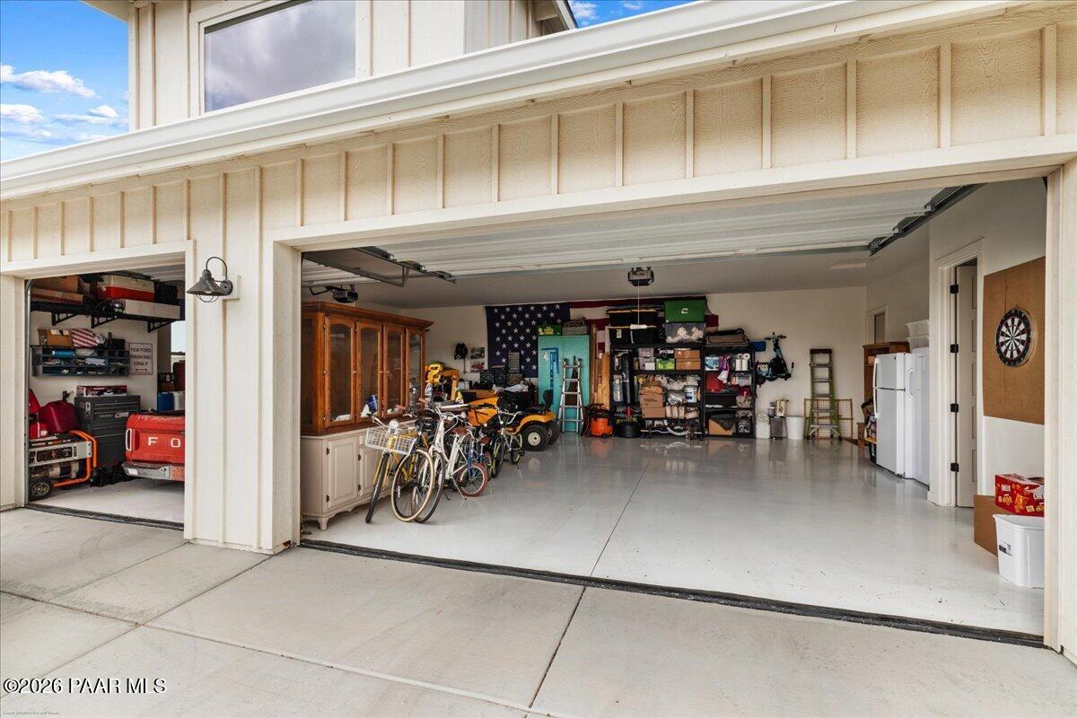 12642 East Bareback Road Prescott Valley, AZ 86315 - Photo 54 of 70 50-Epoxy-Finished Garage