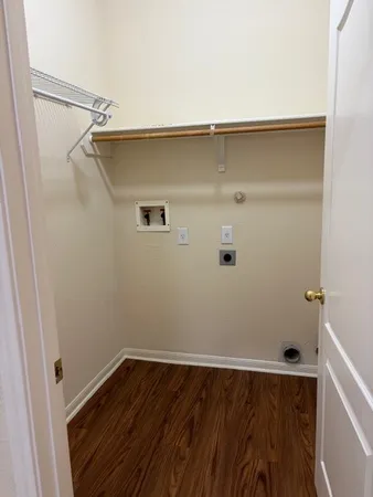 $2,100 | 1813 Parralena Lane, Austin, TX 78728