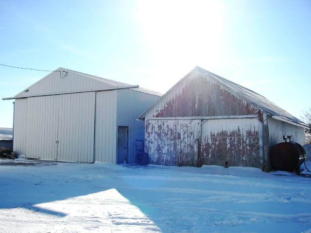 18384 Elizabeth Road Mount Carroll, IL 61053 - Photo 4 of 9 Gallery Image 4