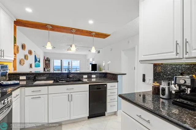 $4,500 | 1500 South Ocean Boulevard, Unit 1403, Lauderdale-by-the-Sea, FL 33062