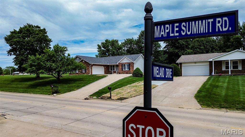 297 Maple Summit Road Jerseyville, IL 62052 - Photo 10 of 79