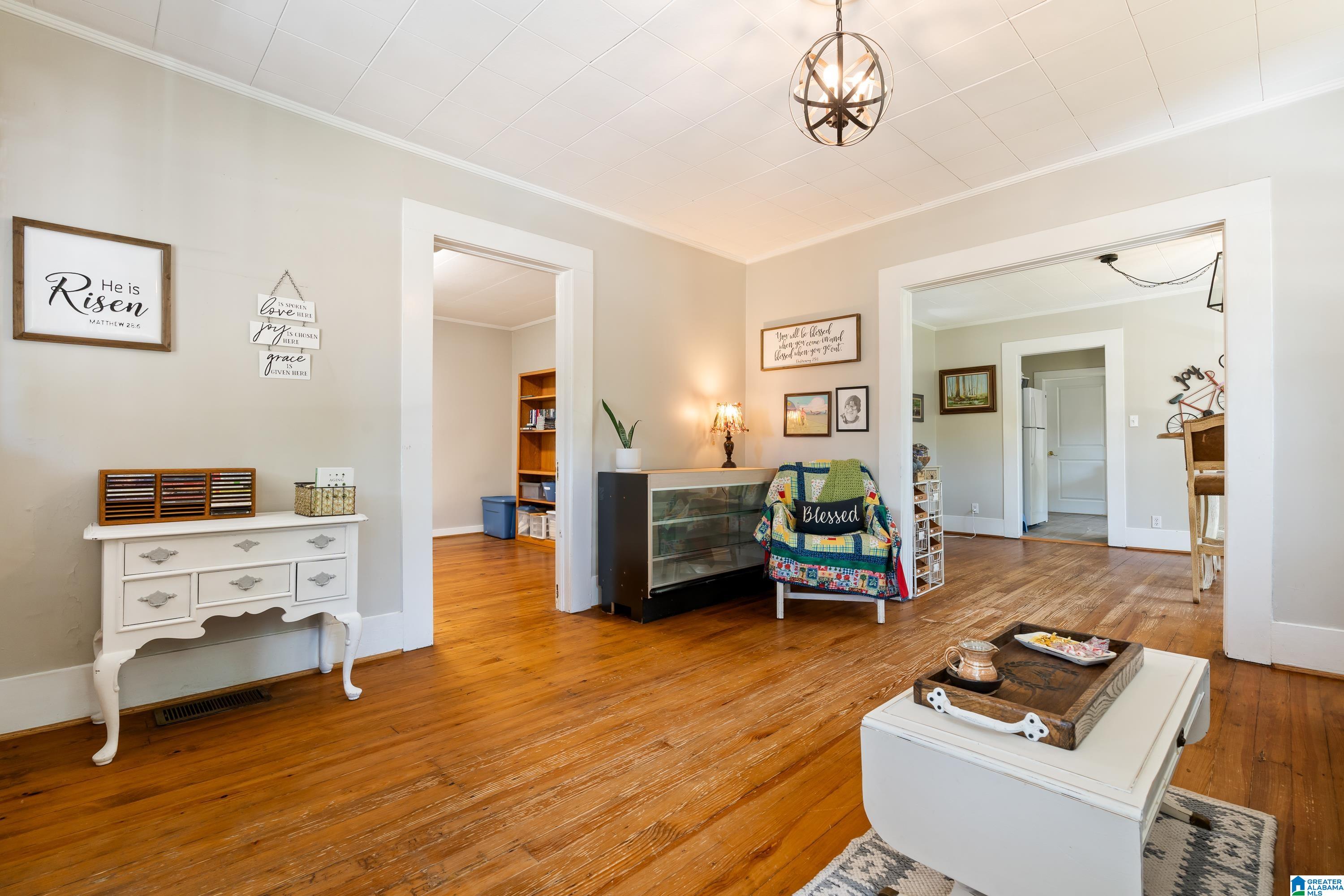 2045 Moncrief Road Gardendale, AL 35071 - Photo 6 of 27