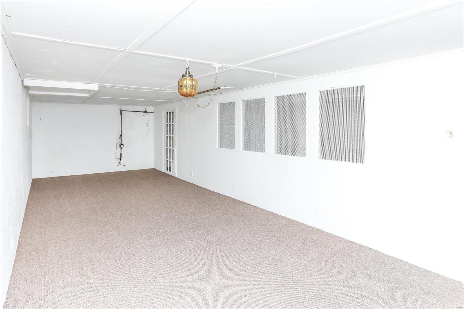 5211 Weber Road St. Louis, MO 63123 - Photo 16 of 24 Gallery Image 16