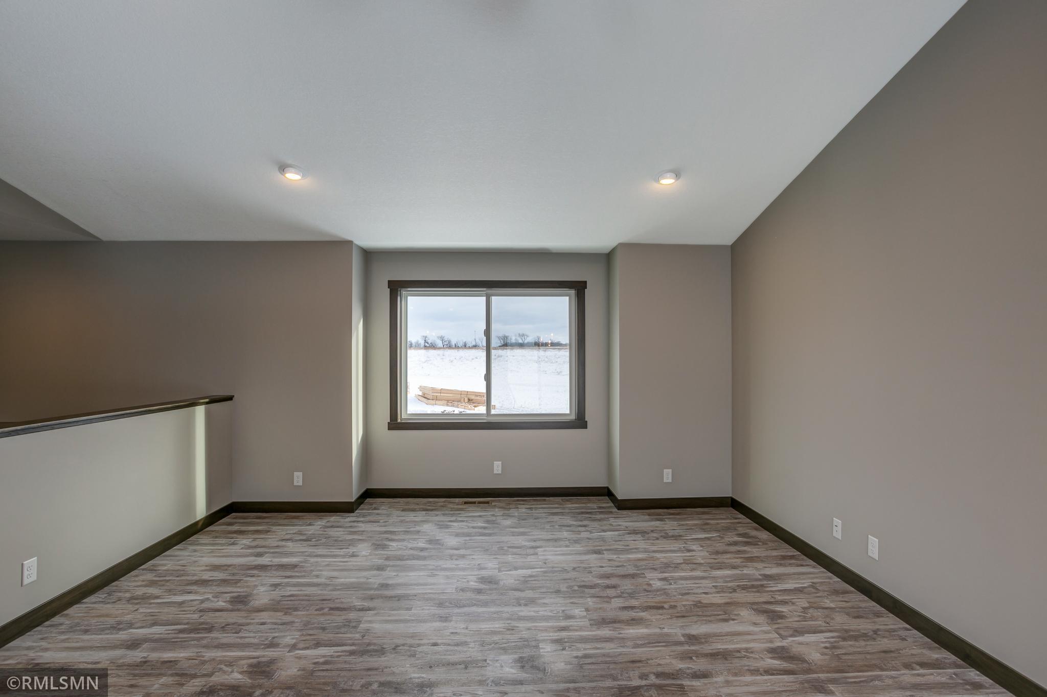 529 Prairie Road New Richmond, WI 54017 - Photo 10 of 35 Gallery Image 10