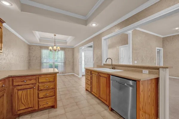 $272,500 | 2113 Southwest 61st Avenue, Amarillo, TX 79118