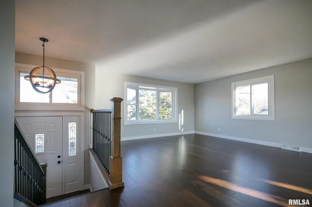 $229,900 | 5632 Overland Pass, Peoria, IL 61607