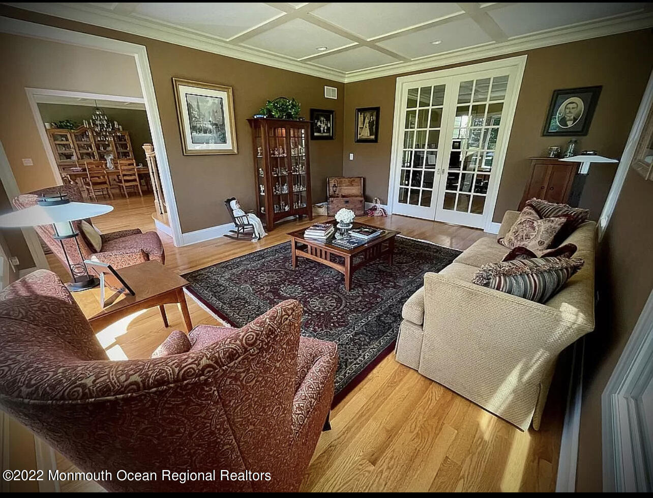 130 Montrose Road Colts Neck, NJ 07722 - Photo 6 of 28 Living Room