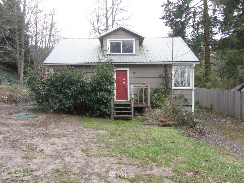 1870 Southwest Cook Road Port Orchard, WA 98367 - Photo 2 of 19 Gallery Image 2
