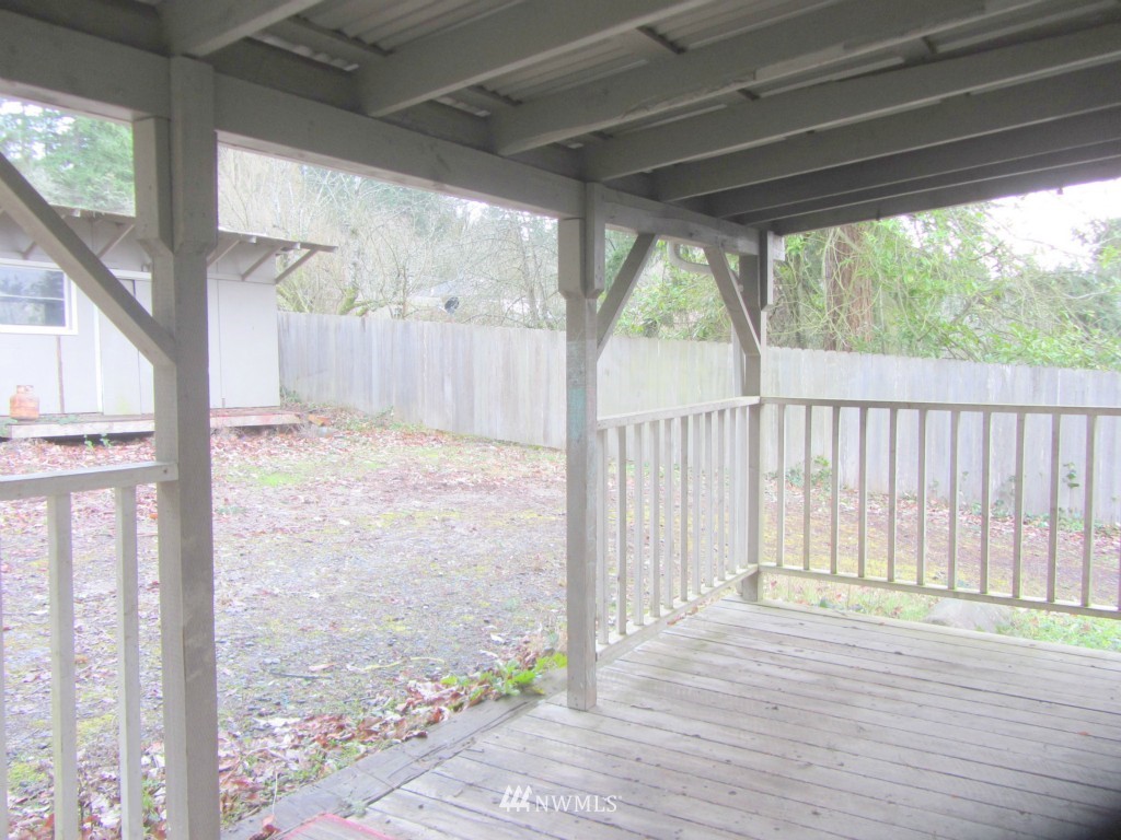 1870 Southwest Cook Road Port Orchard, WA 98367 - Photo 13 of 19 Gallery Image 13