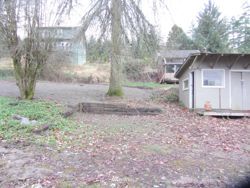 1870 Southwest Cook Road Port Orchard, WA 98367 - Photo 17 of 19 Gallery Image 17