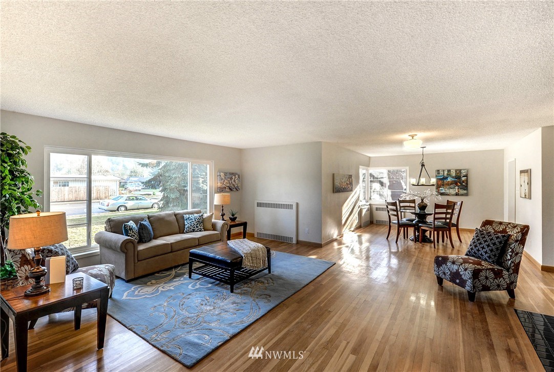 525 R Street Northeast Auburn, WA 98002 - Photo 3 of 23