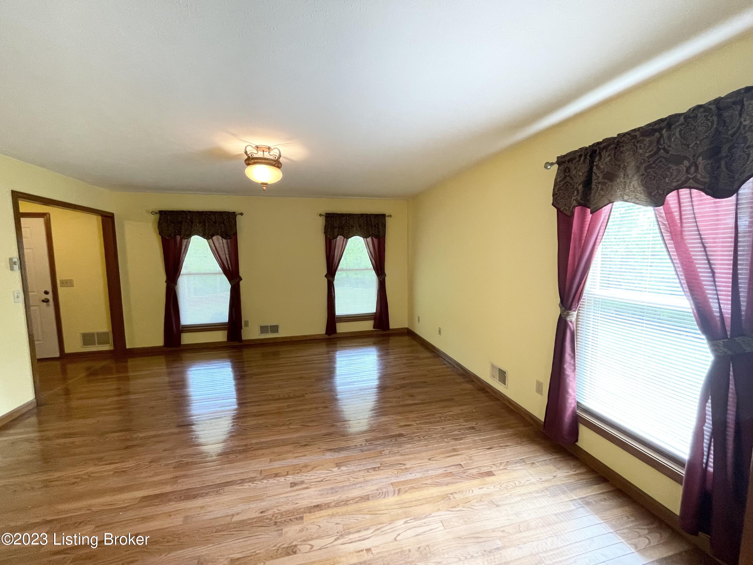 3035 Nat Rogers Road Boston, KY 40107 - Photo 10 of 27 IMG_5458