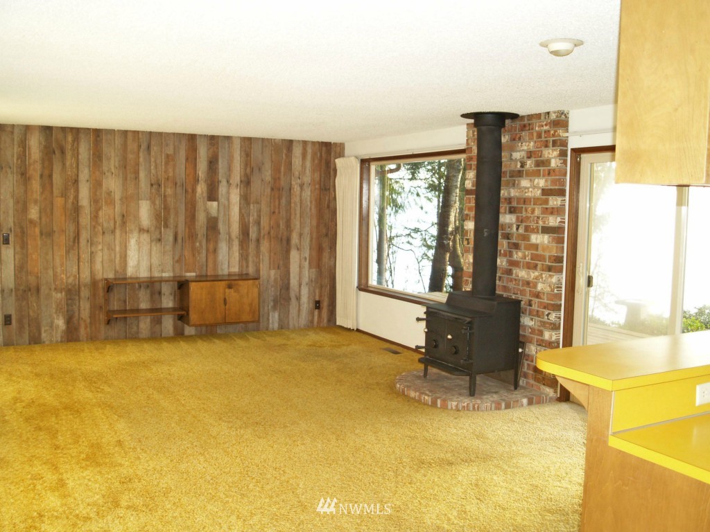 8510 Mill Bight Road Northeast Olympia, WA 98516 - Photo 4 of 16 Gallery Image 4