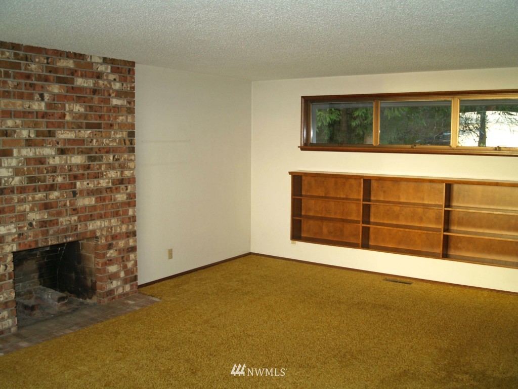 8510 Mill Bight Road Northeast Olympia, WA 98516 - Photo 7 of 16 Gallery Image 7