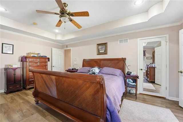 $515,000 | 5118 Pelican Point, Lee's Summit, MO 64082