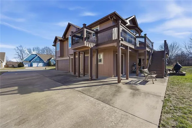 $515,000 | 5118 Pelican Point, Lee's Summit, MO 64082