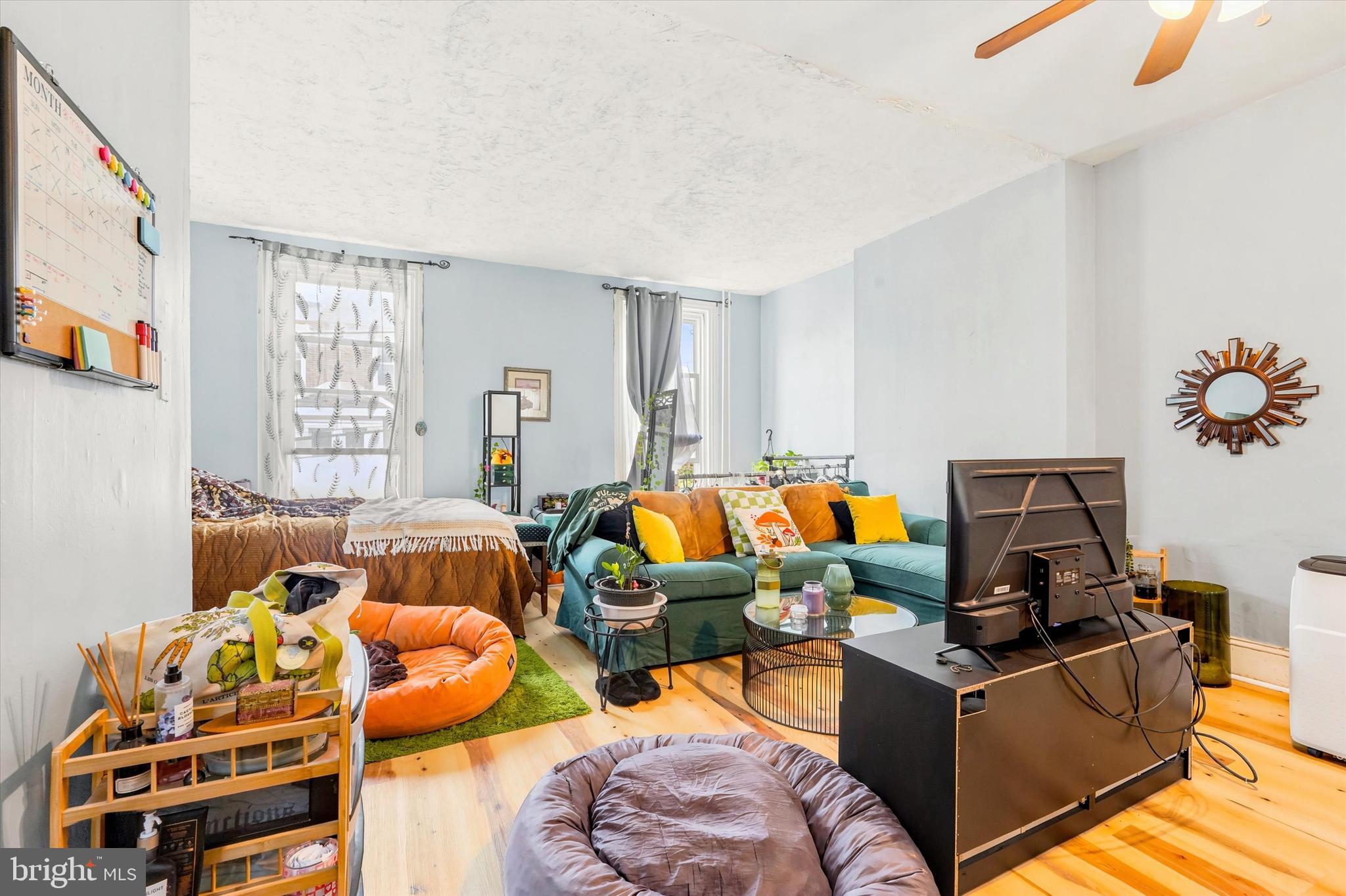 204 Ripka Street, Unit 2 Philadelphia, PA 19127 - Photo 2 of 19