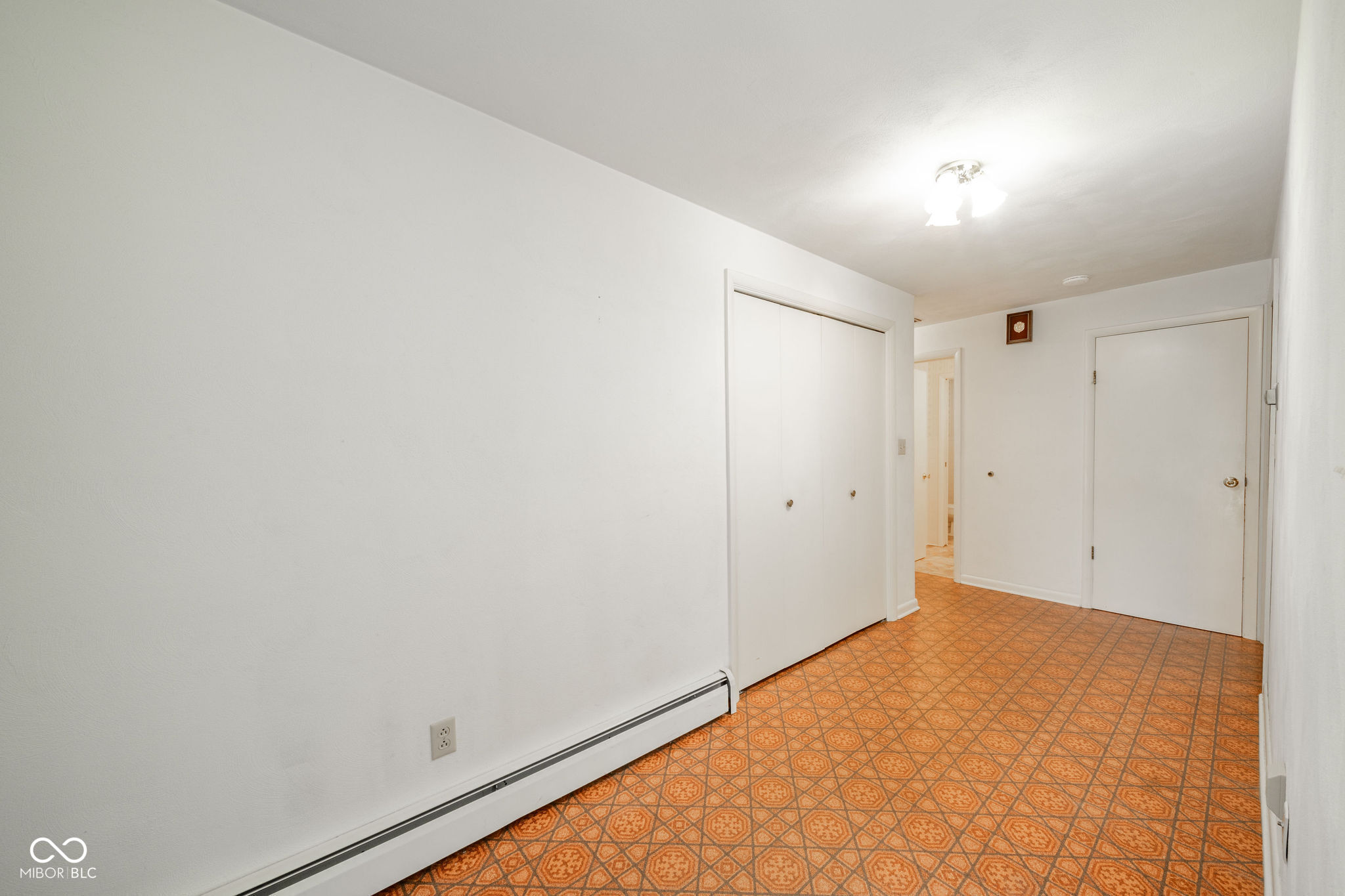 1016 Brunswick Way Anderson, IN 46012 - Photo 14 of 38