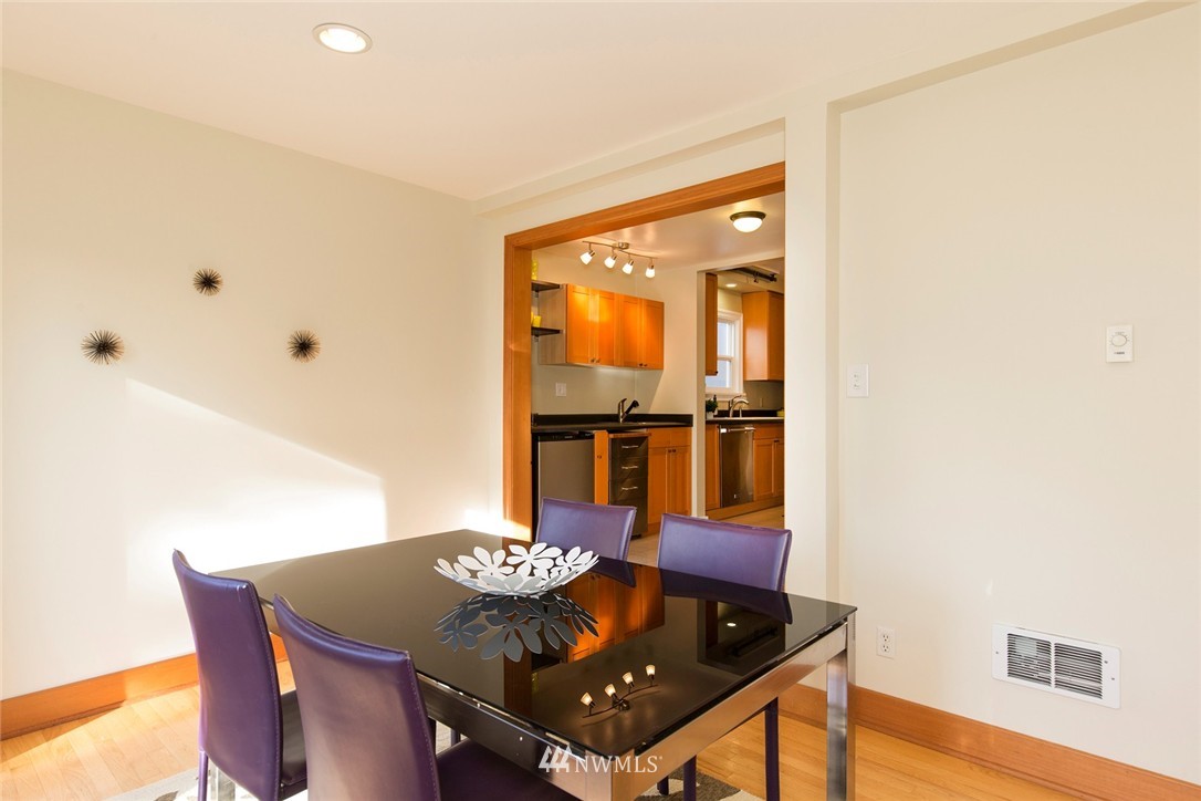 507 North 73rd Street Seattle, WA 98103 - Photo 9 of 25 Gallery Image 9