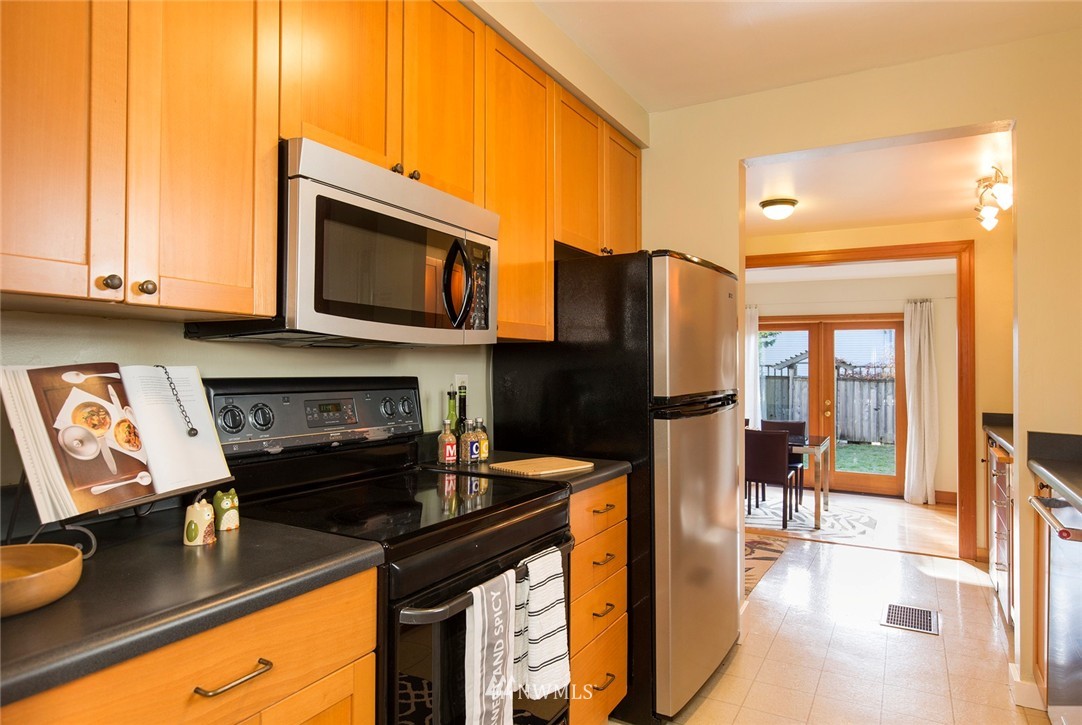 507 North 73rd Street Seattle, WA 98103 - Photo 10 of 25 Gallery Image 10