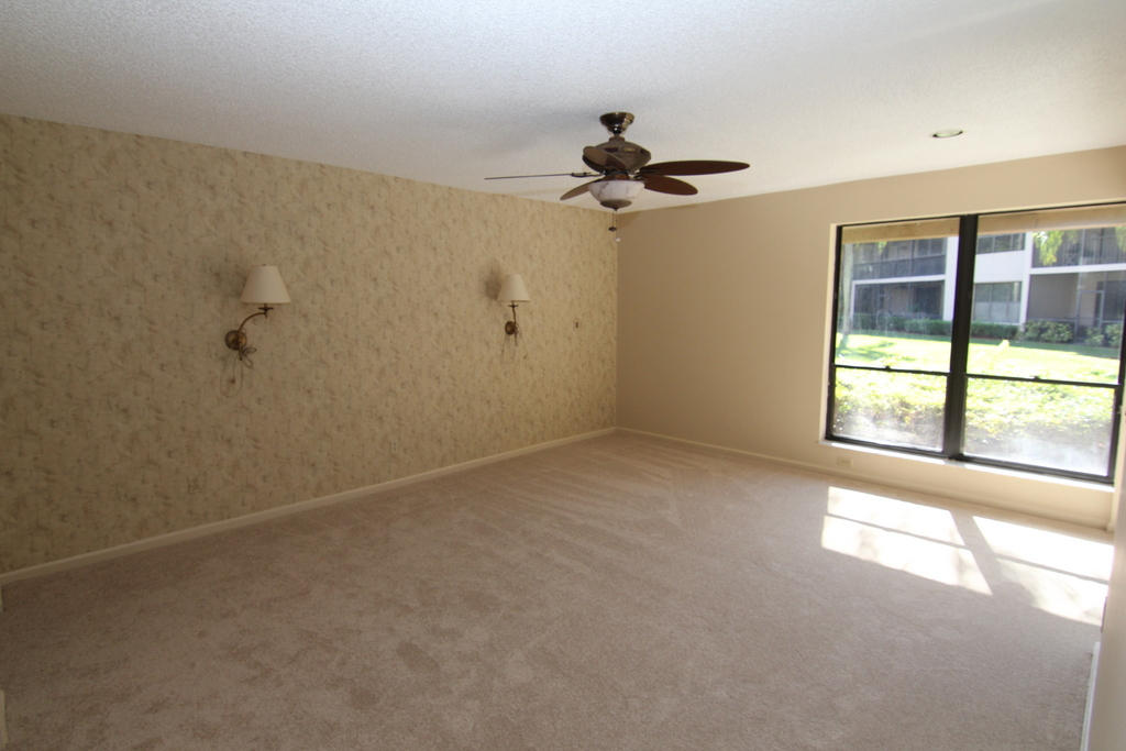 5750 Coach House Circle, Unit D Boca Raton, FL 33486 - Photo 8 of 17 08 Diaz MBR