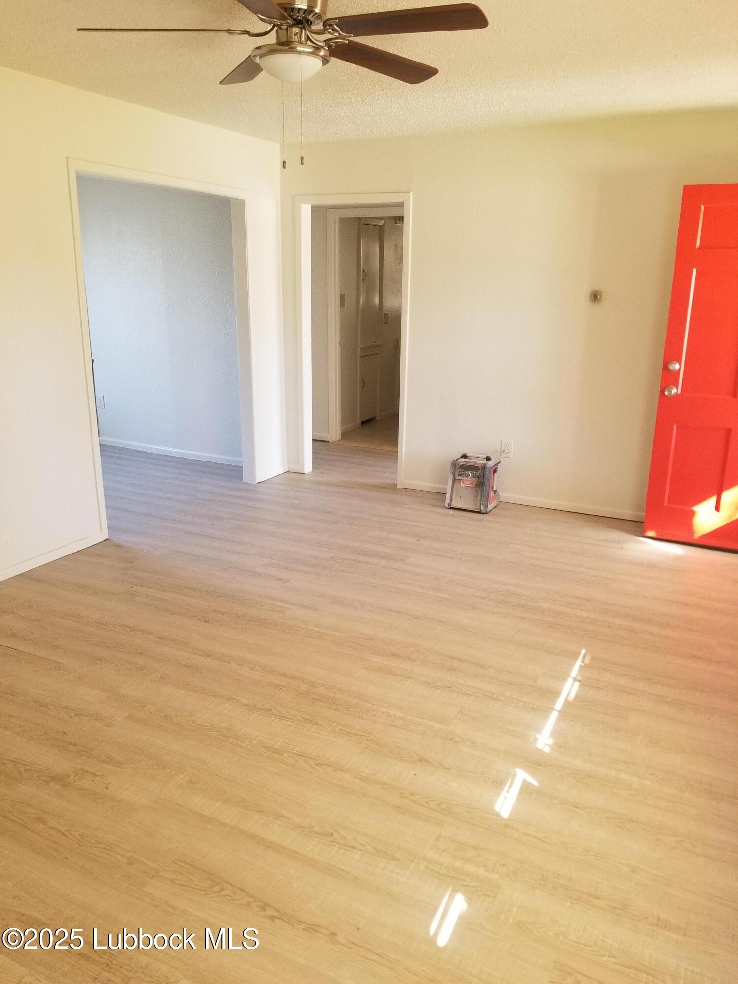 1912 45th Street Lubbock, TX 79412 - Photo 2 of 7 LR