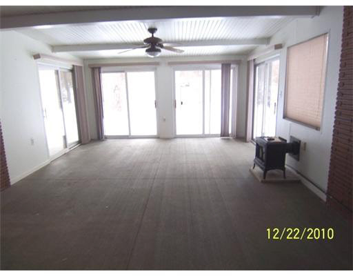 2732 Locust Road South Bend, IN 46614 - Photo 10 of 12 Gallery Image 10