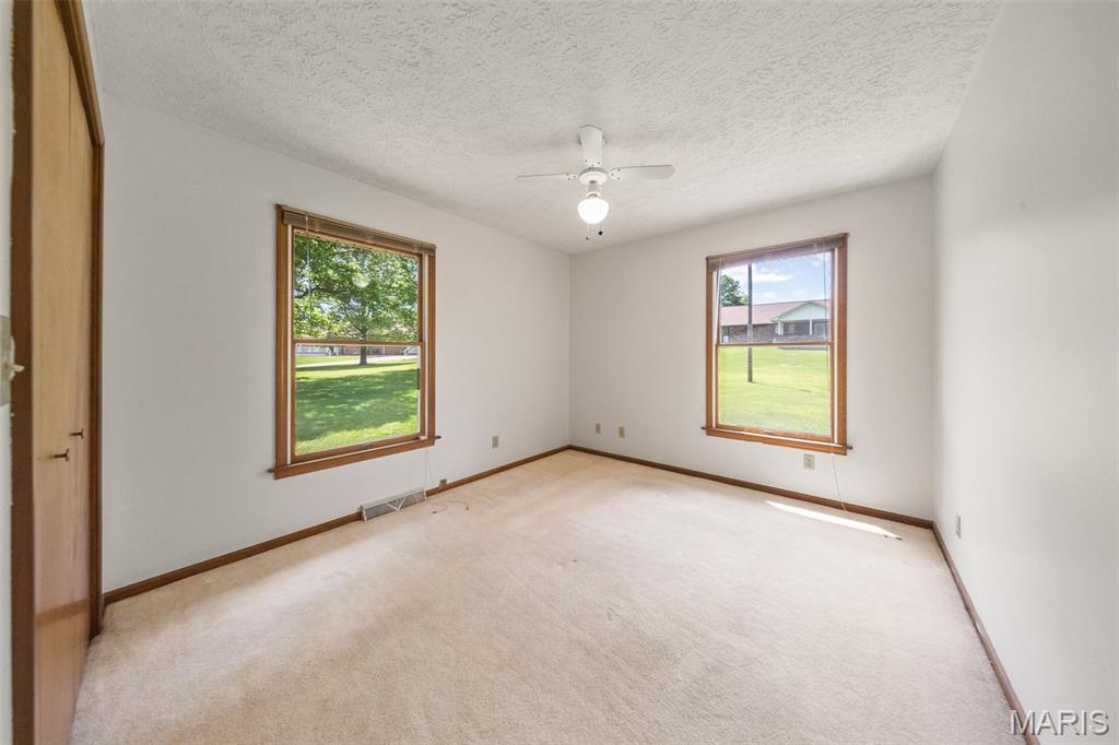 503 Spruce Street Dixon, MO 65459 - Photo 16 of 52