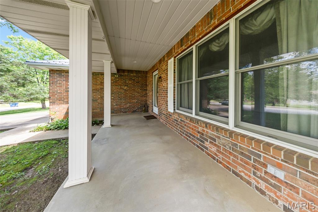 503 Spruce Street Dixon, MO 65459 - Photo 3 of 52