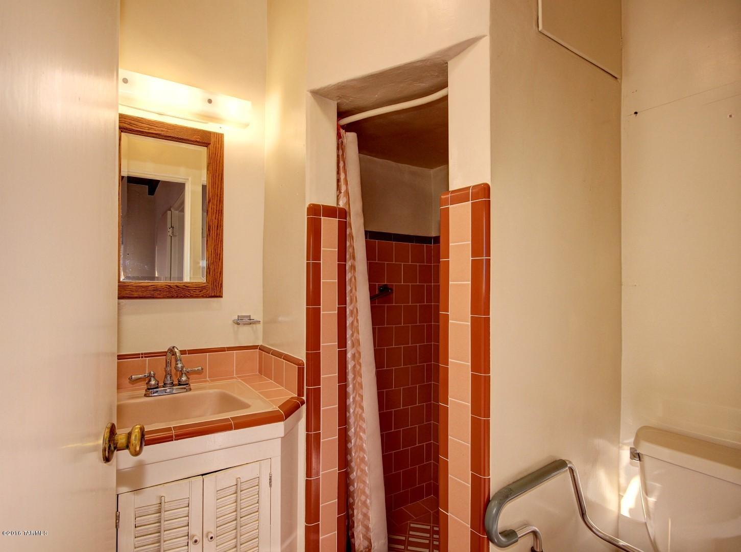 9207 East Magdalena Road Tucson, AZ 85710 - Photo 12 of 43 Gallery Image 12