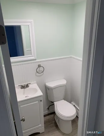 $589,900 | 72 Glen Eagle Drive, Bristol, CT 06010