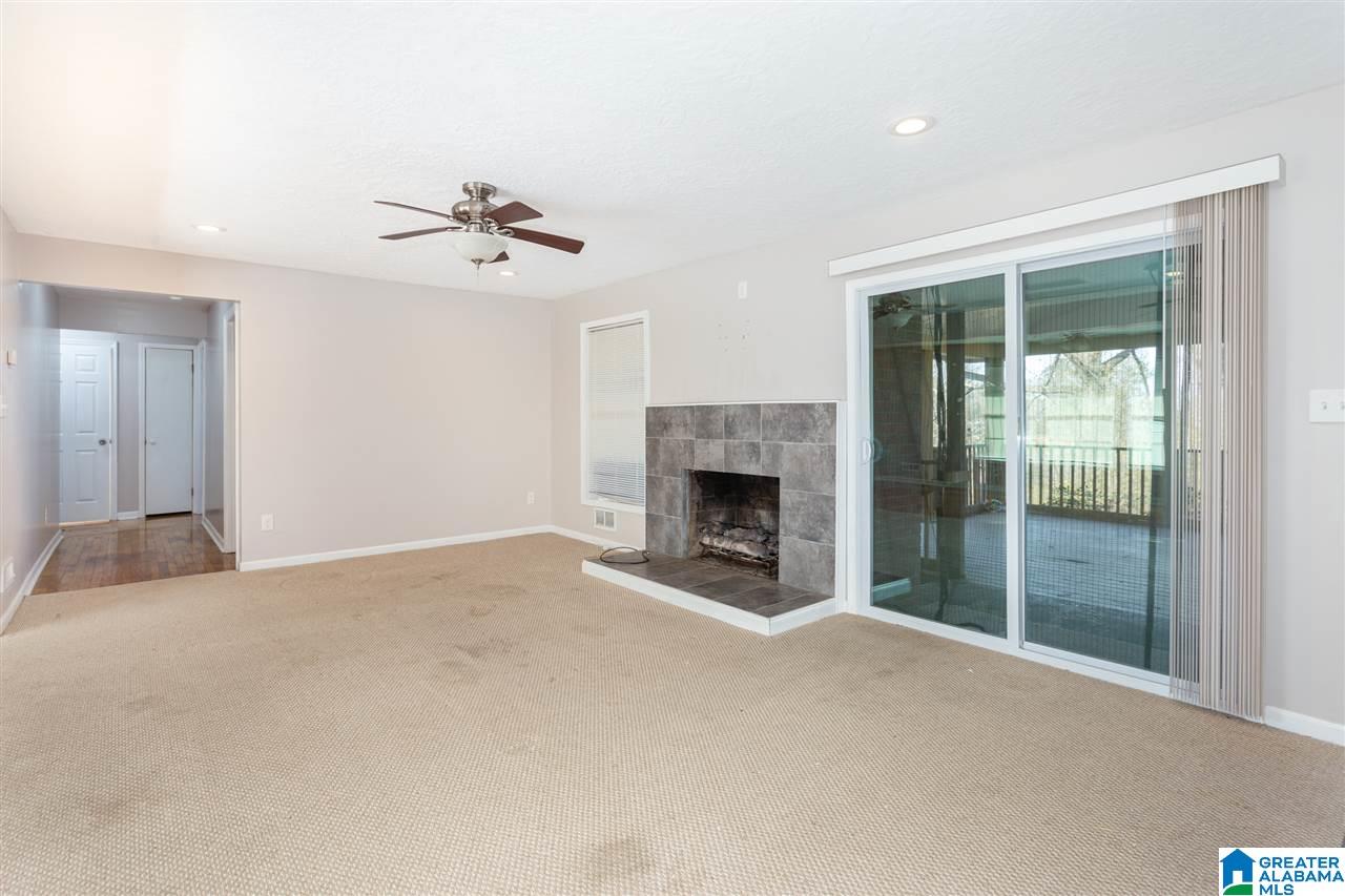 909 County Line Road Oxford, AL 36203 - Photo 11 of 37