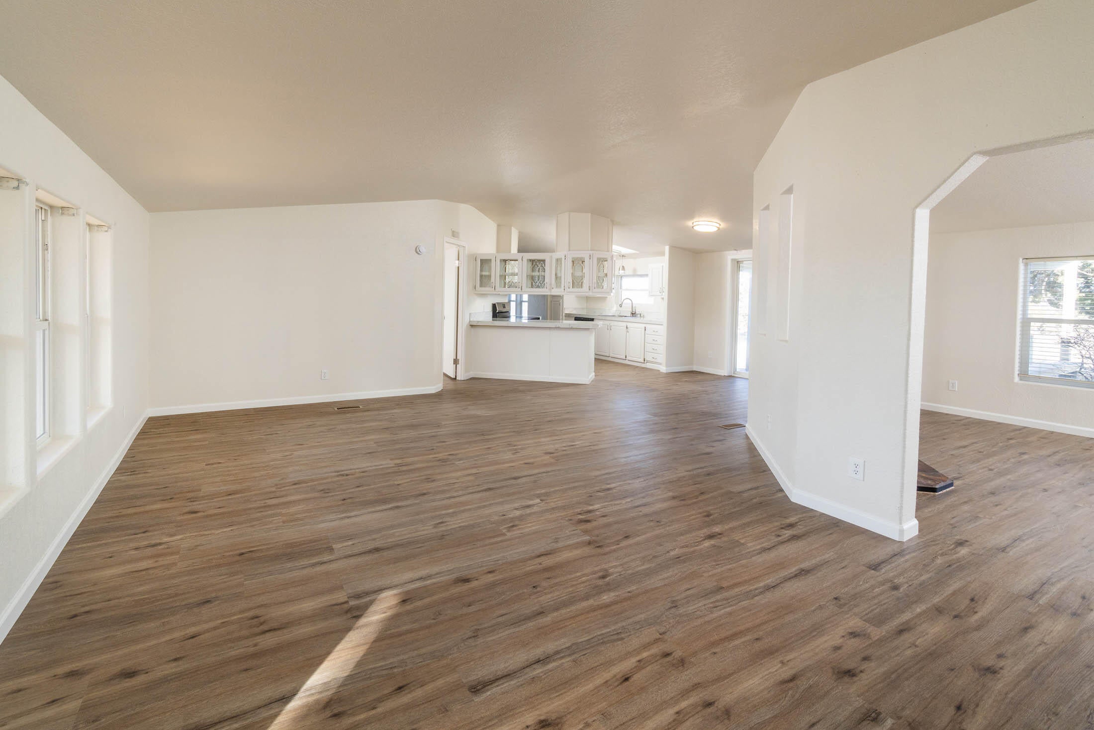 10113 Ridgeview Road Prineville, OR 97754 - Photo 3 of 31 10113 Ridgeview Rd_0007