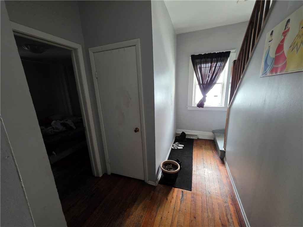 124 Gray Street Rochester, NY 14609 - Photo 5 of 17