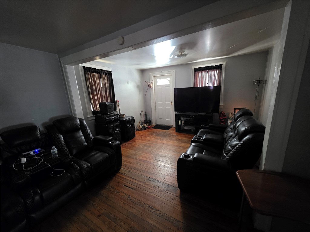 124 Gray Street Rochester, NY 14609 - Photo 7 of 17