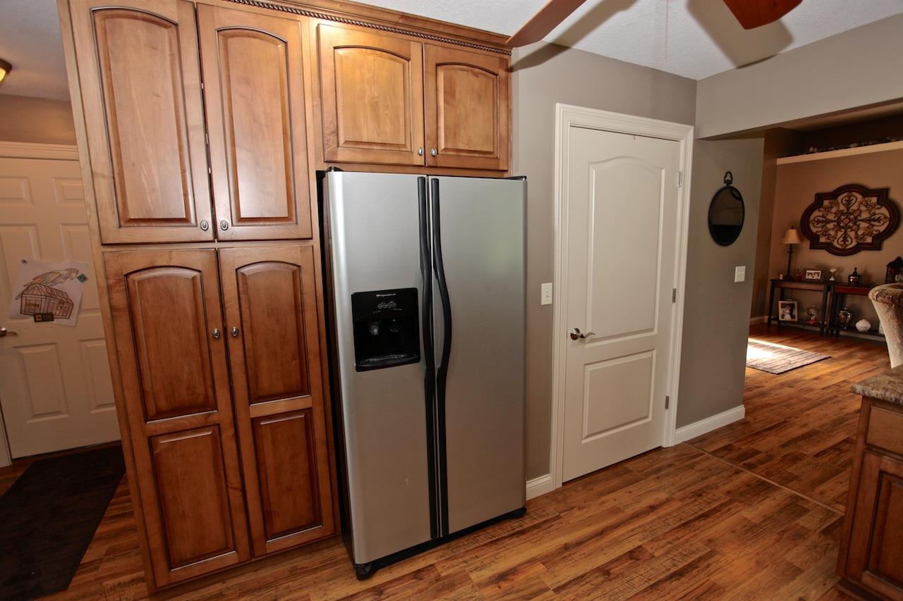 5131 State Rte 101 Butler, IN 46721 - Photo 15 of 35