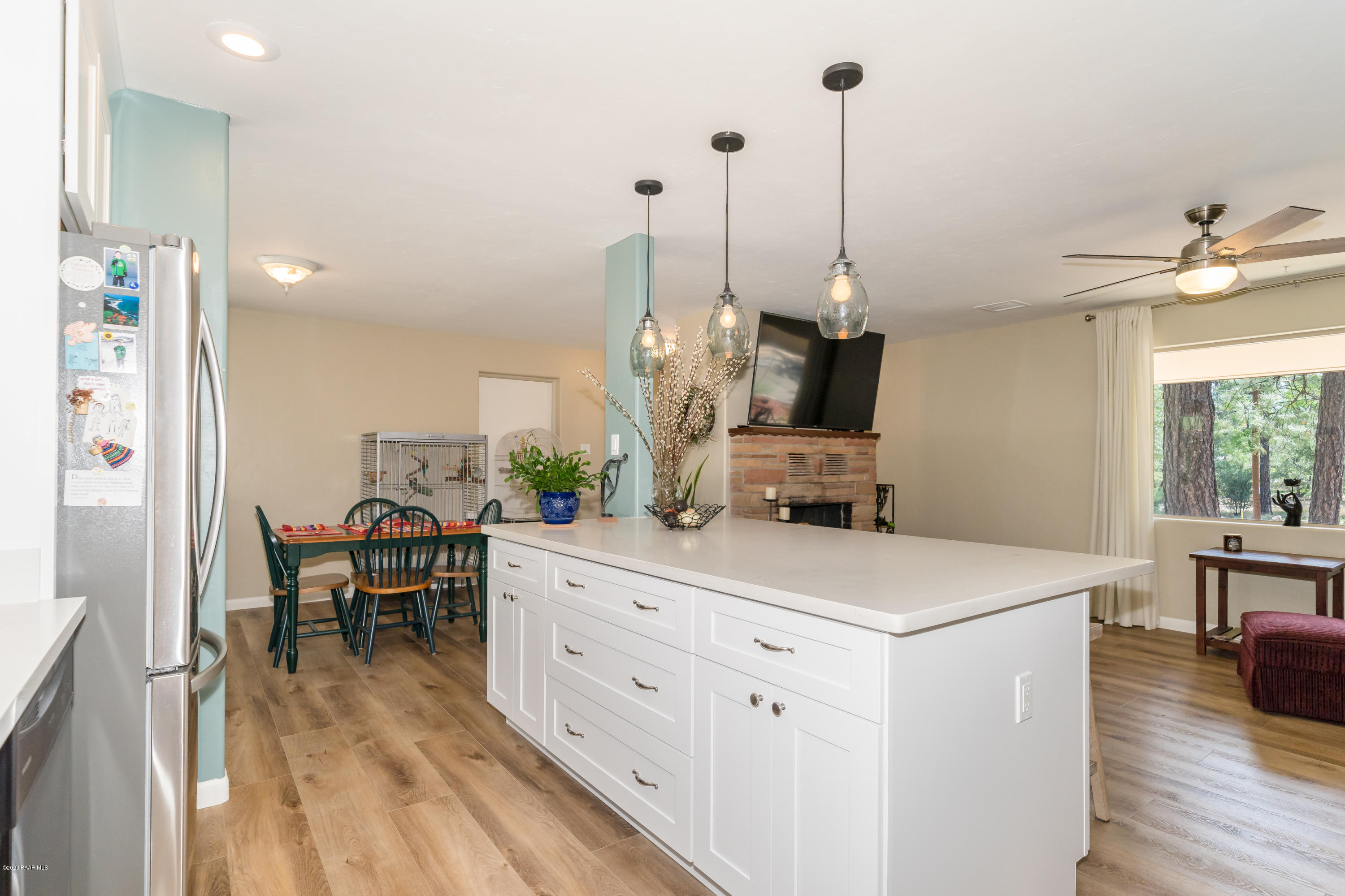 1301 Paradise Valley Road Prescott, AZ 86303 - Photo 3 of 27 008_Kitchen
