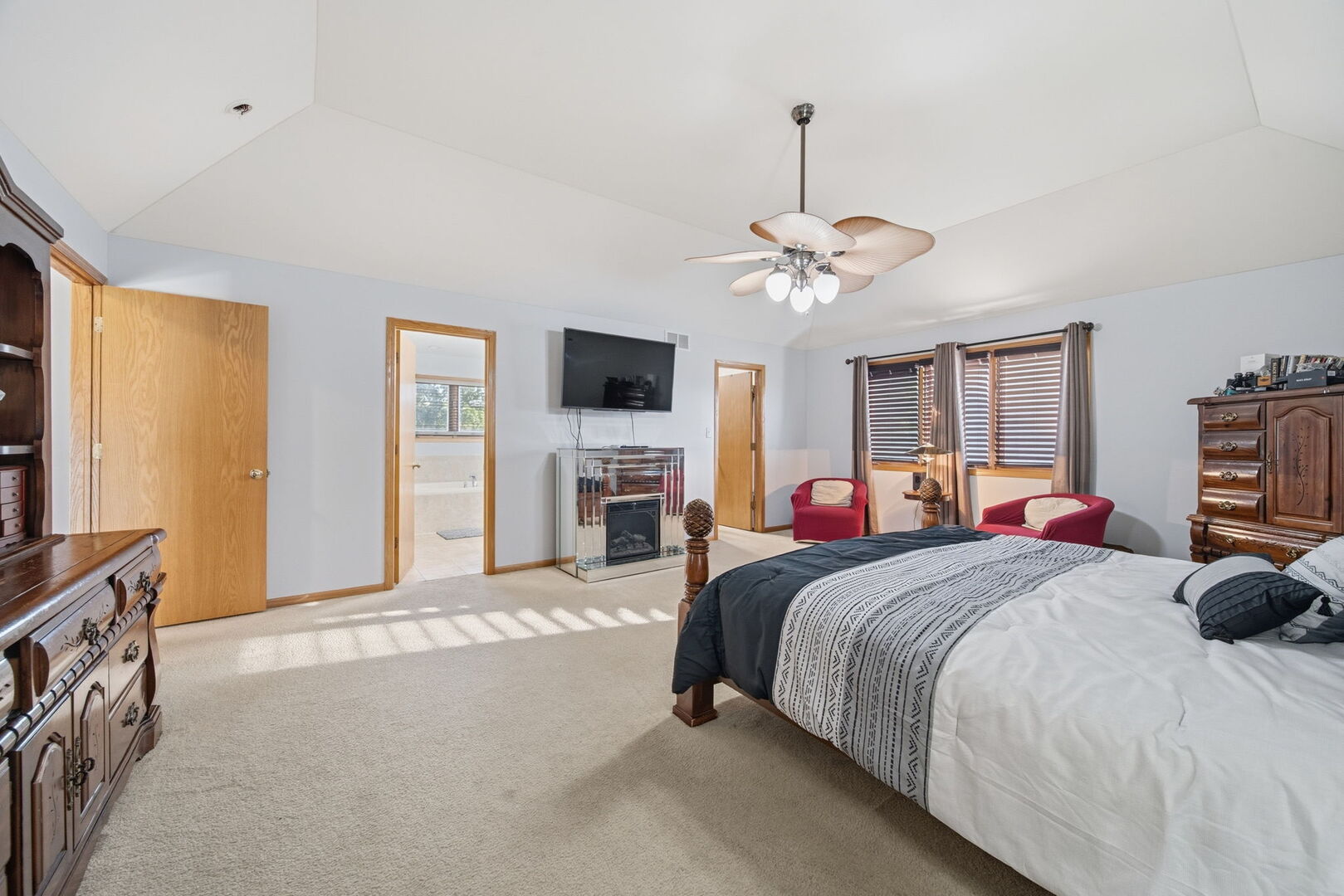 1249 Parliament Street Crete, IL 60417 - Photo 11 of 40